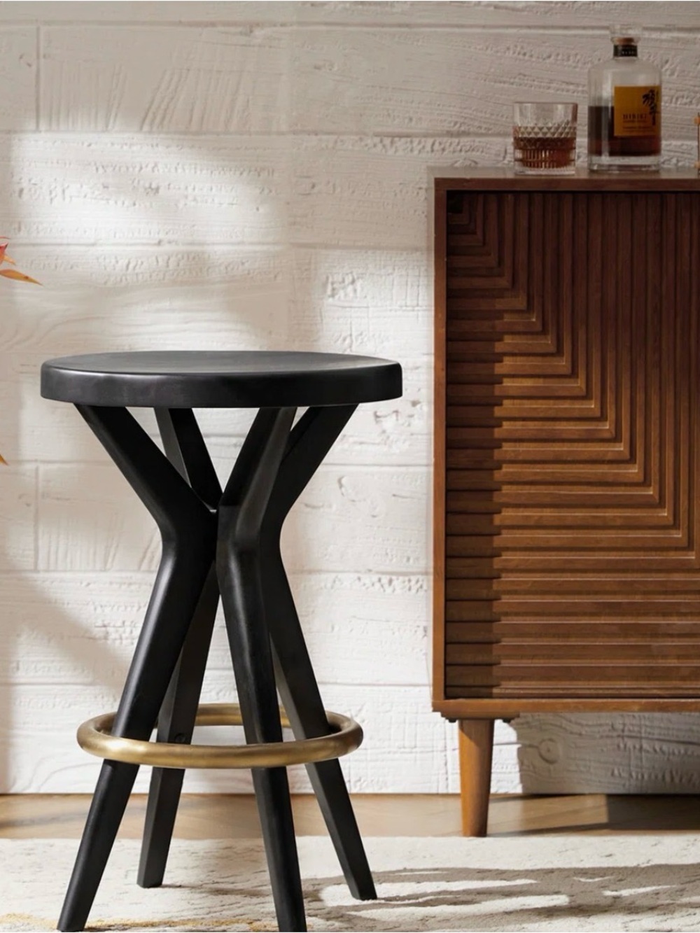 Sonder 24” black Stool